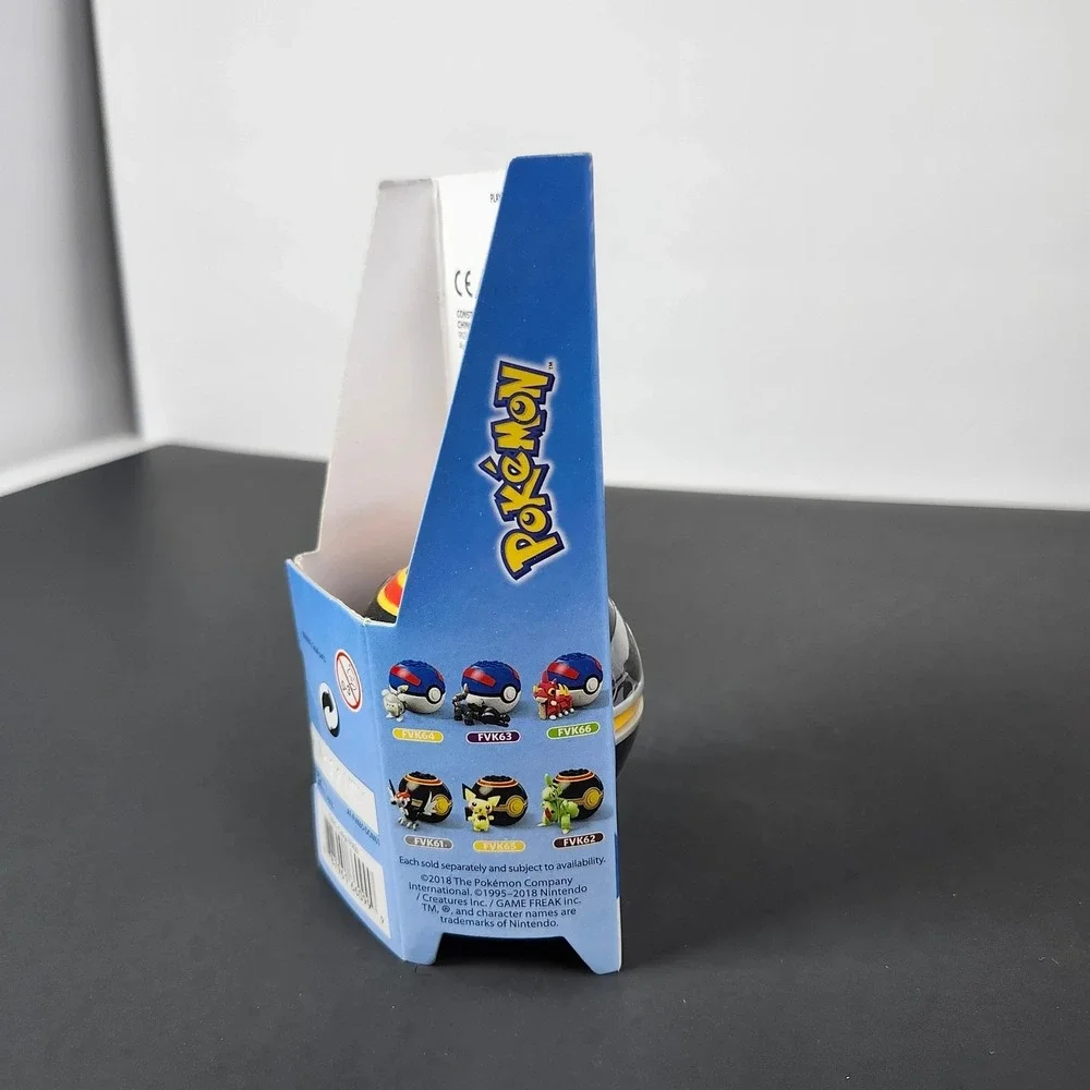 Mega Construx Pokemon Pichu Luxury Ball Building Set Series 7 FVK65 24 Pcs NEW